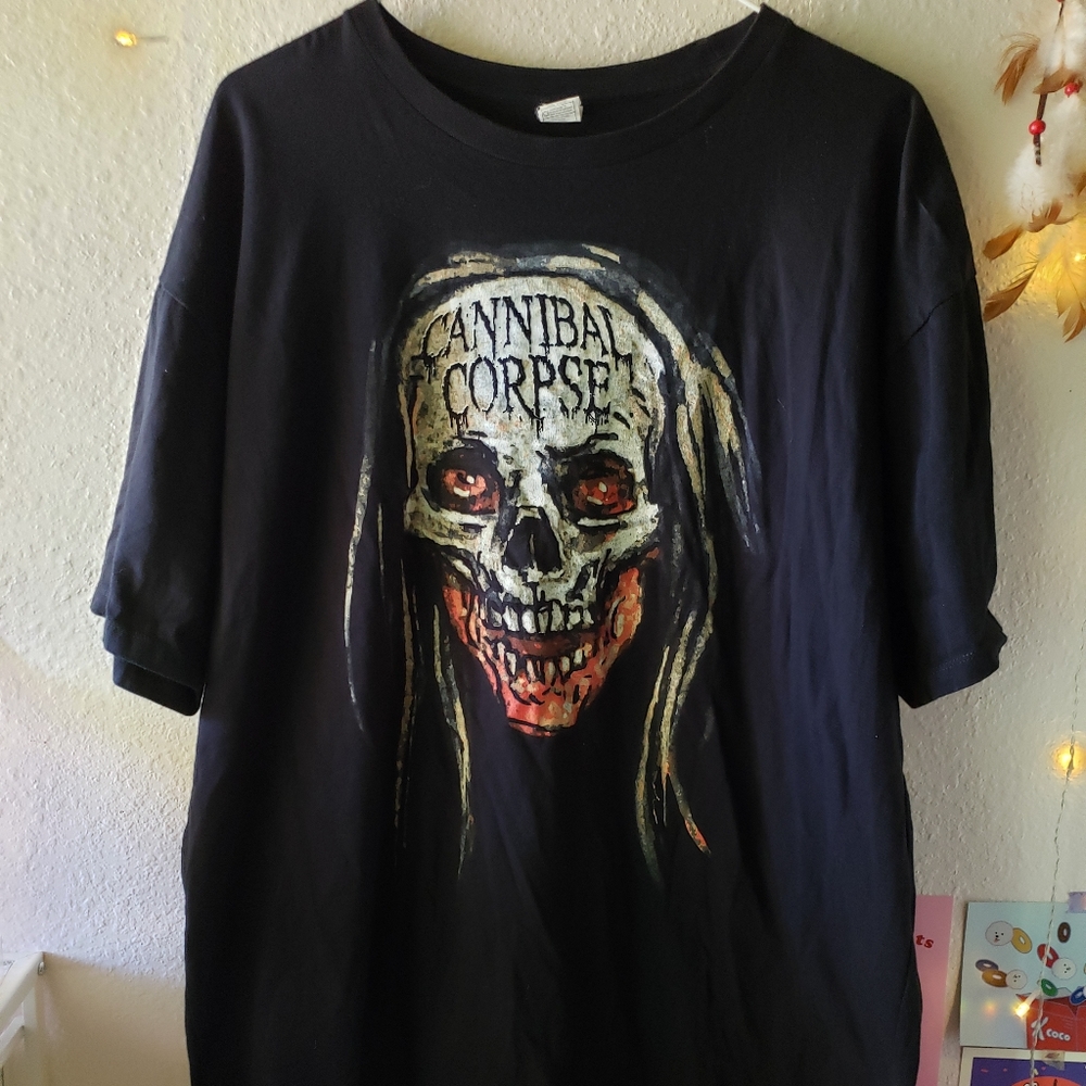 Cool cannibal corpse T-shirt